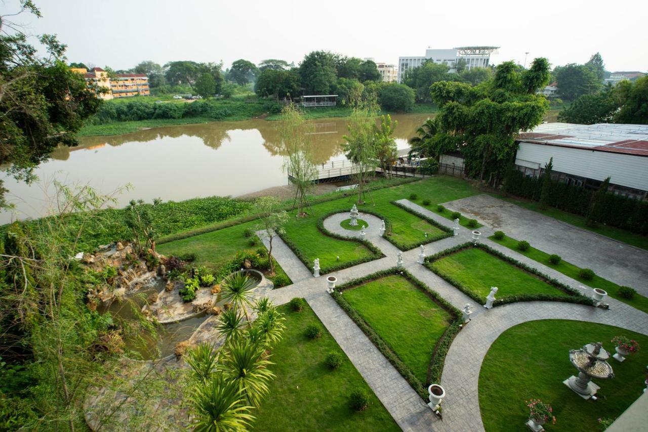 Nantra Chiangmai Riverfront Hotel Chiang Mai Exterior foto